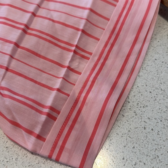 VINTAGE PINK SHORT SLEEVE BUTTON-UP SHIRT - HAMPSHIRE HOUSE BY VAN HEUSEN - - Picture 8 of 14